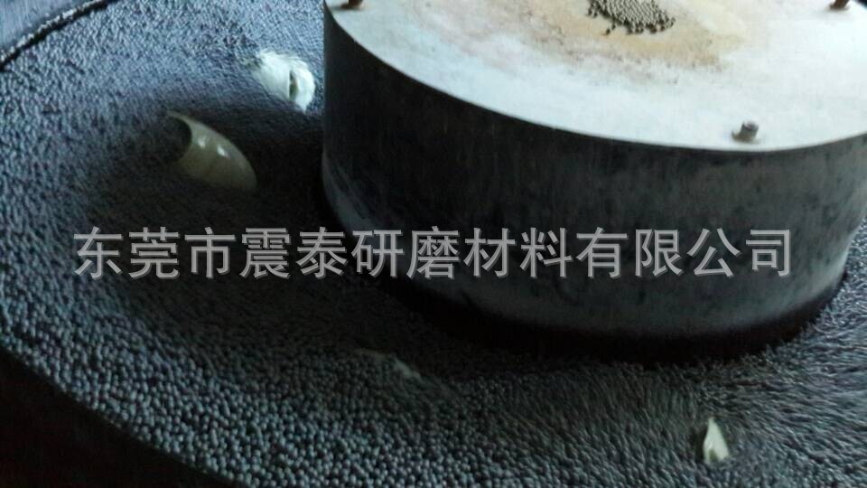 頭盔專(zhuān)用振動(dòng)研磨機(jī)