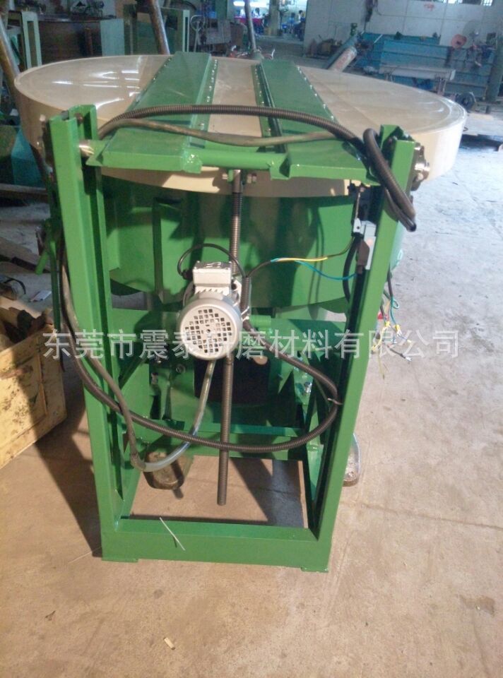 帶隔音蓋的振動研磨機